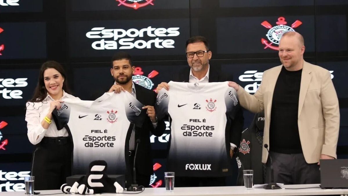 Conselho do Corinthians questiona diretoria por conta de polêmica com patrocinador