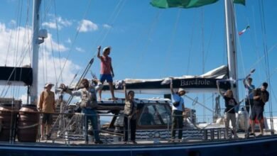 Israel deve impedir que navio de Greta Thunberg atraque em Gaza