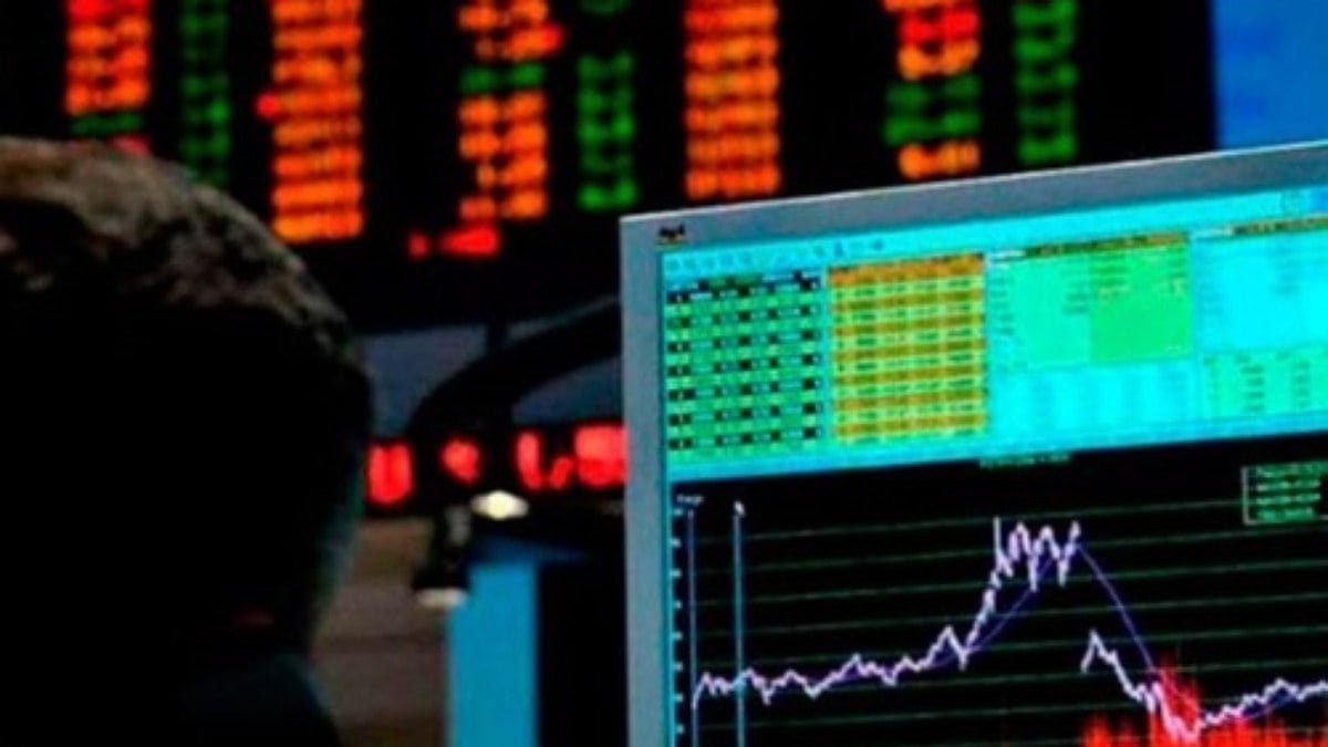 Ibovespa tem alta pelo 3° dia consecutivo e bate novo recorde histórico
