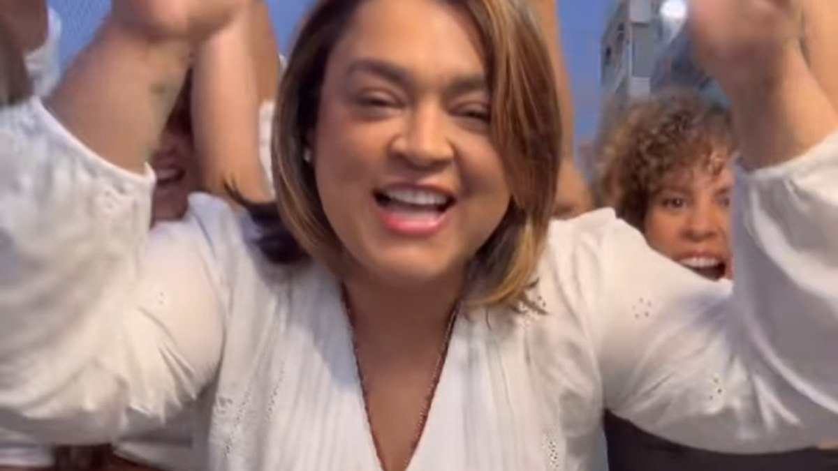 Preta Gil muda visual antes de nova cirurgia e demonstra fé e confiança em recuperação