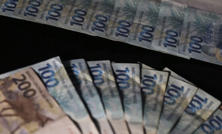 Banco BMG tem lucro líquido de R$ 115 mi no 1º tri Banco BMG tem lucro líquido de R$ 115 mi no 1º tri