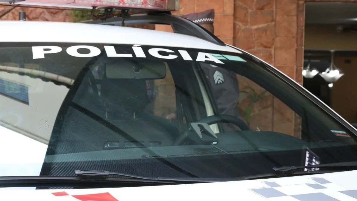 Criminosos invadem casa em bairro nobre de SP e rendem mãe e bebê de cinco meses