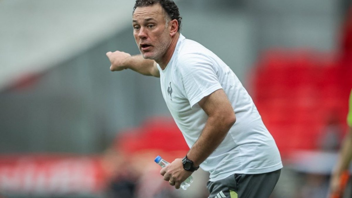 Milito lamenta derrota do Atlético-MG, mas acredita na virada na Copa do Brasil: “confio nos jogadores”