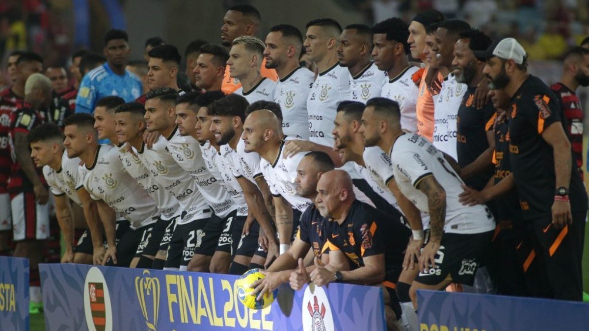 Corinthians enfrenta o Flamengo buscando alcançar oitava final de Copa do Brasil