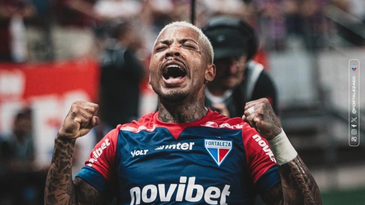 Marinho vai de herói a vilão em noite de expulsões Marinho vai de herói a vilão em noite de expulsões