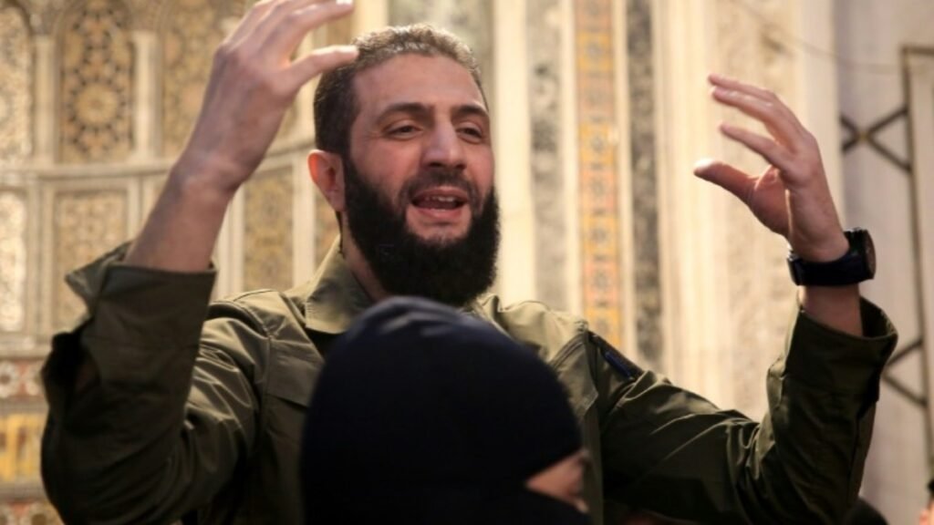 Líder dos rebeldes afirma que ‘Síria foi purificada’ após a queda de Assad