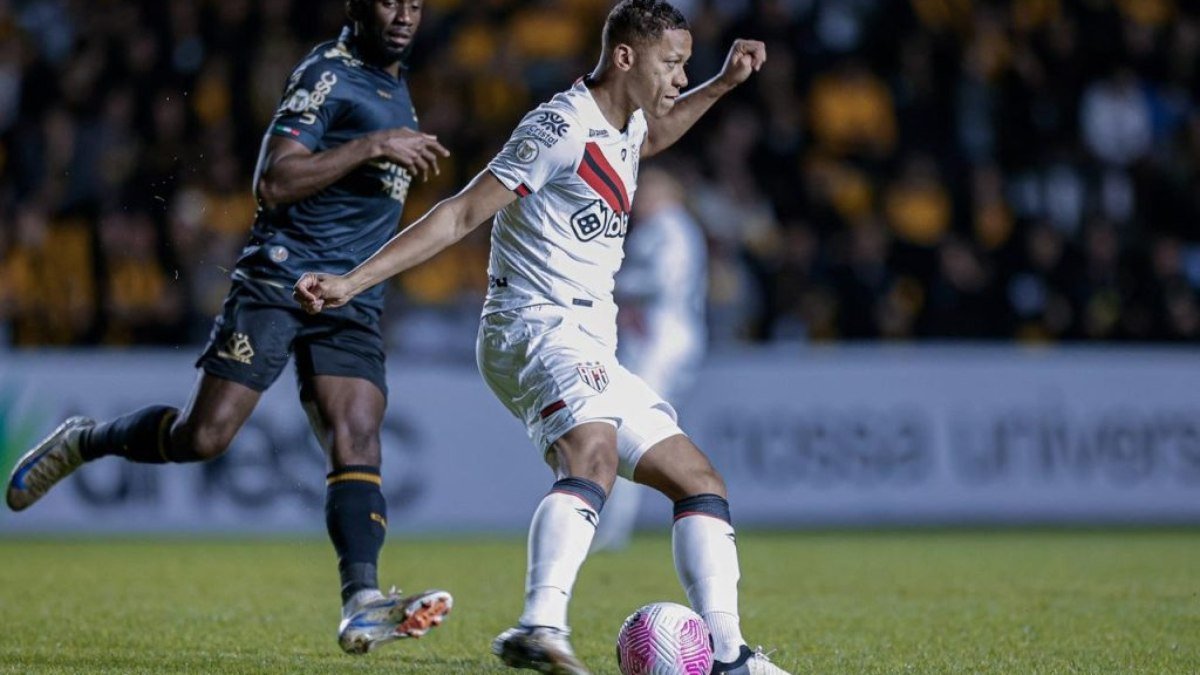 Atlético-GO perde e amarga longo período sem vencer fora de casa