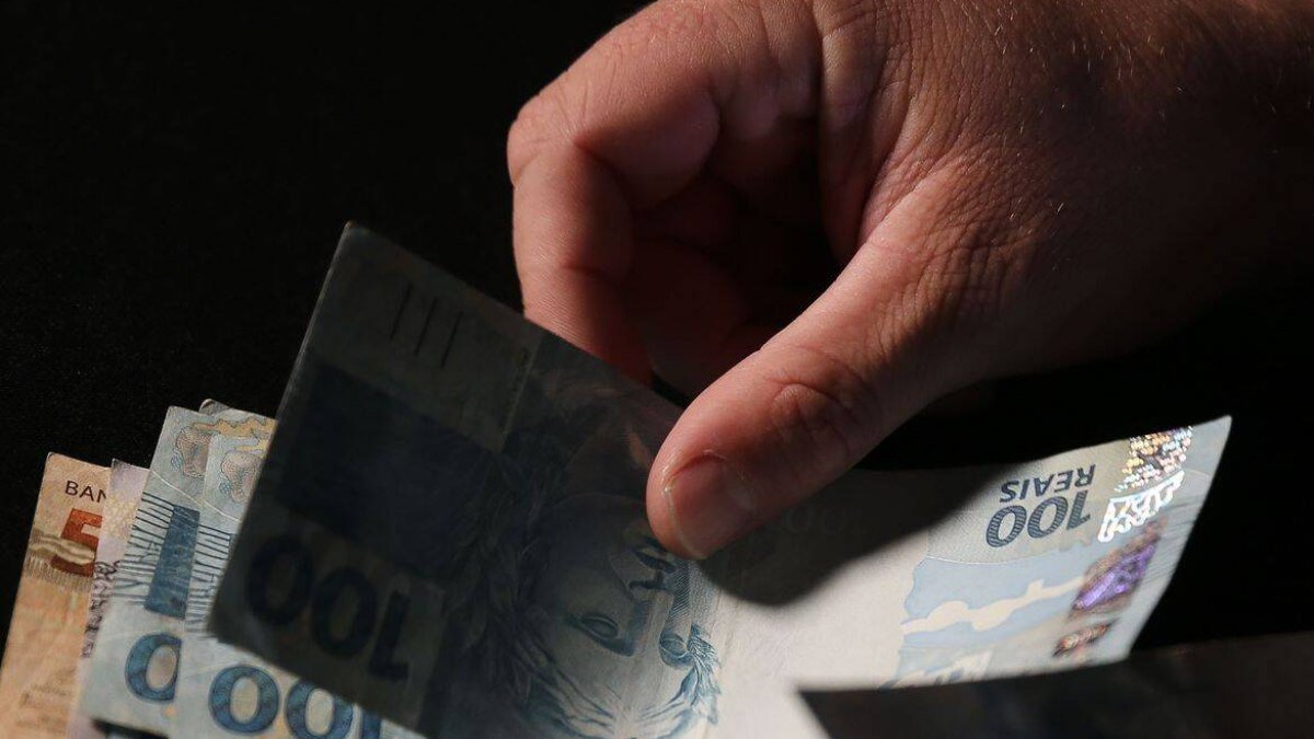 preços desaceleram e sobem 0,13% em setembro, abaixo das projeções