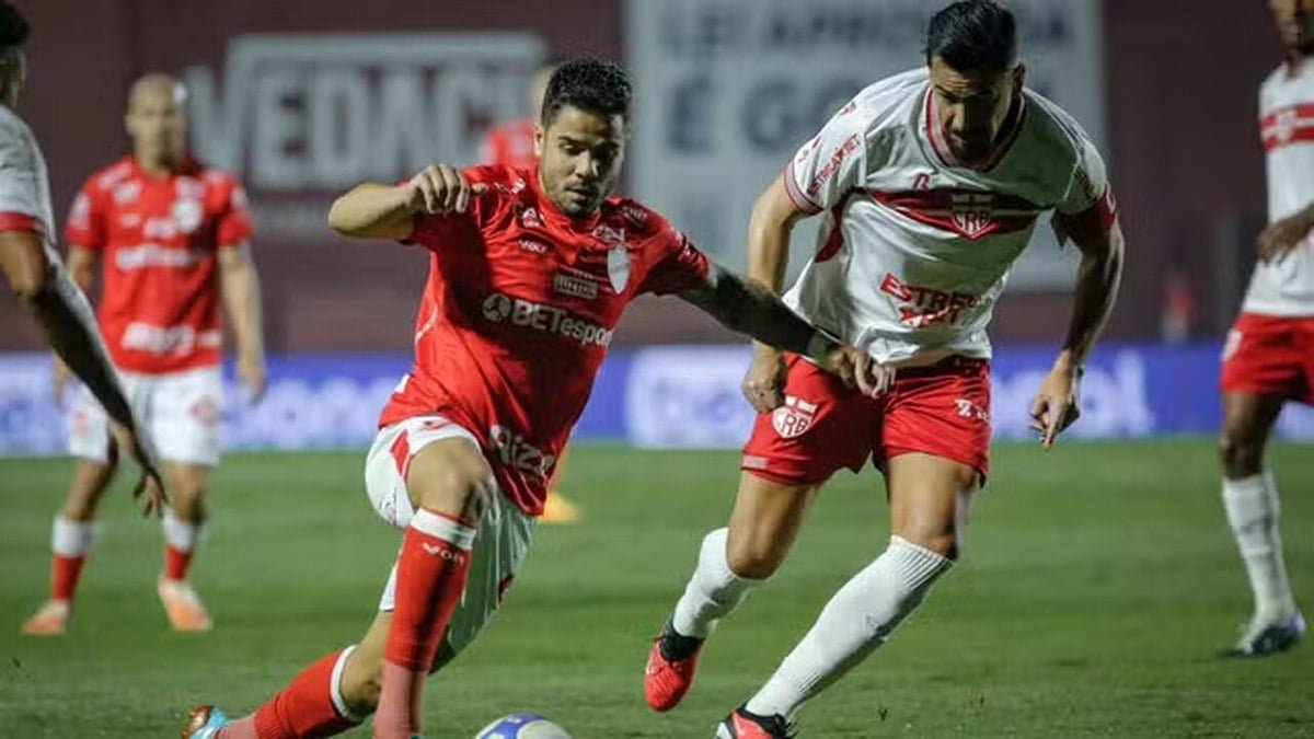 Jemmes decide, Vila Nova vence o CRB e passa o Santos na tabela da Série B