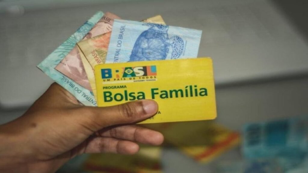 Bolsa Família não deve ter reajuste em 2025, diz ministro