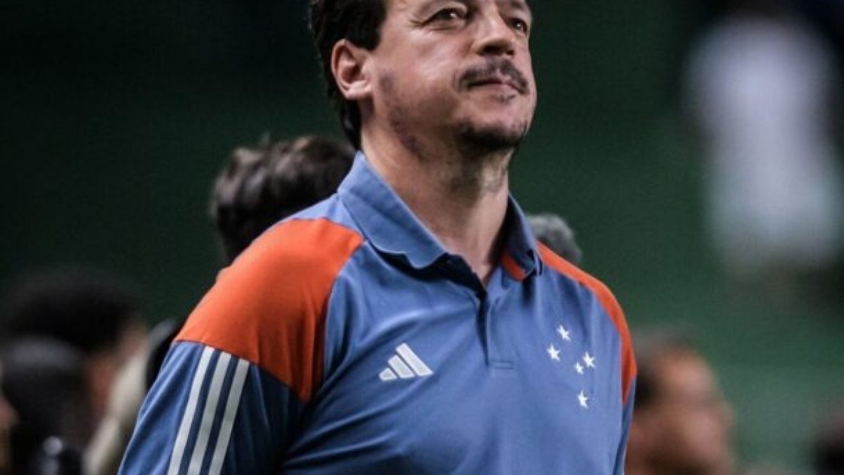 Diniz explica queda de rendimento do Cruzeiro e saída de Matheus Pereira