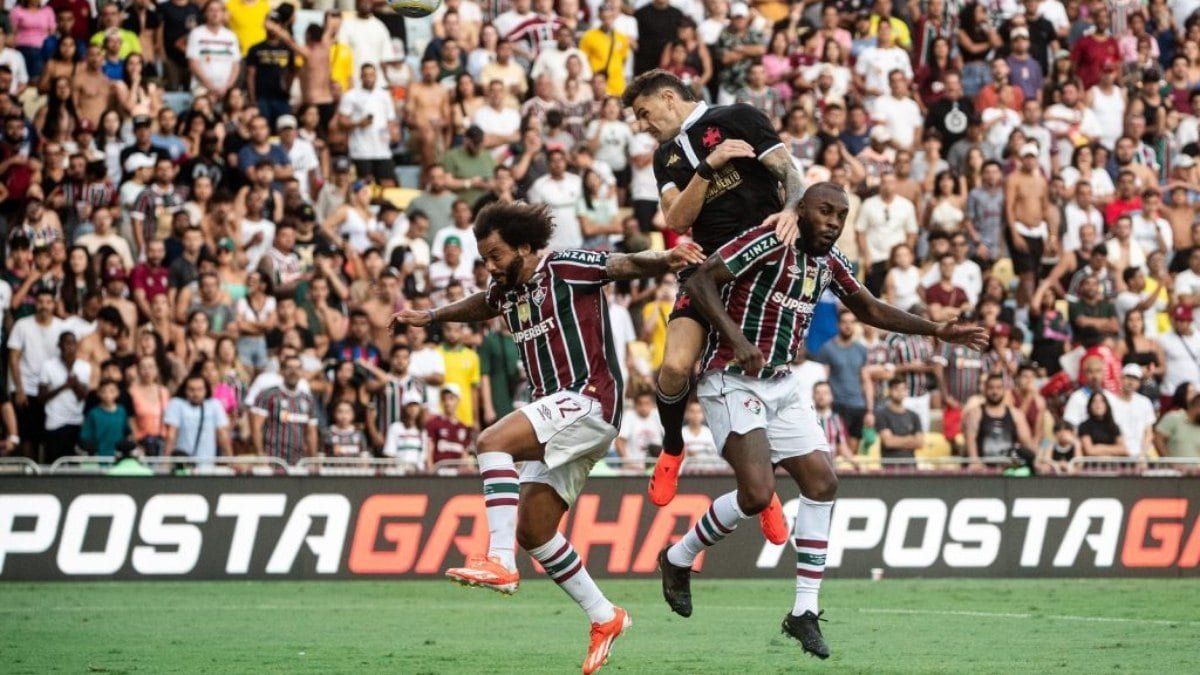 Fluminense e Vasco protagonizam um dos maiores clássicos do futebol brasileiro, o Clássico dos Gigantes