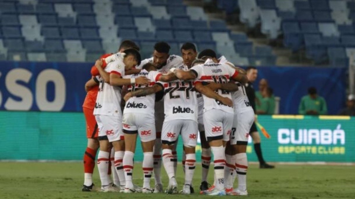 Liziero faz golaço e salva o São Paulo da derrota contra o Criciúma