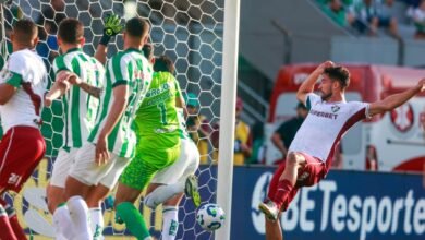 Fluminense tem a quem culpar por empate com o o Juventude; e não é Renato