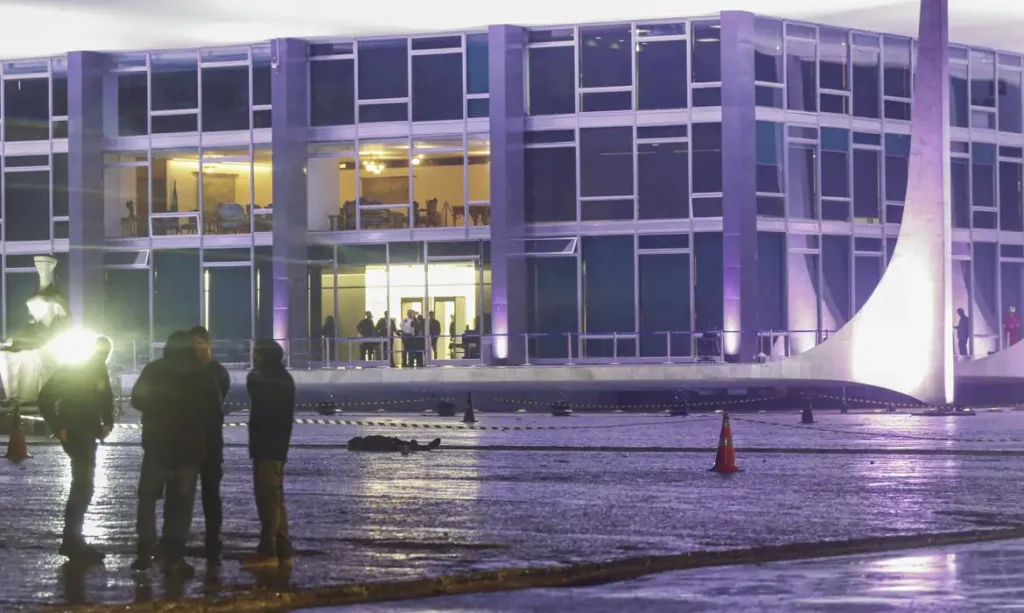 Explosões em Brasília serão investigadas como ato terrorista