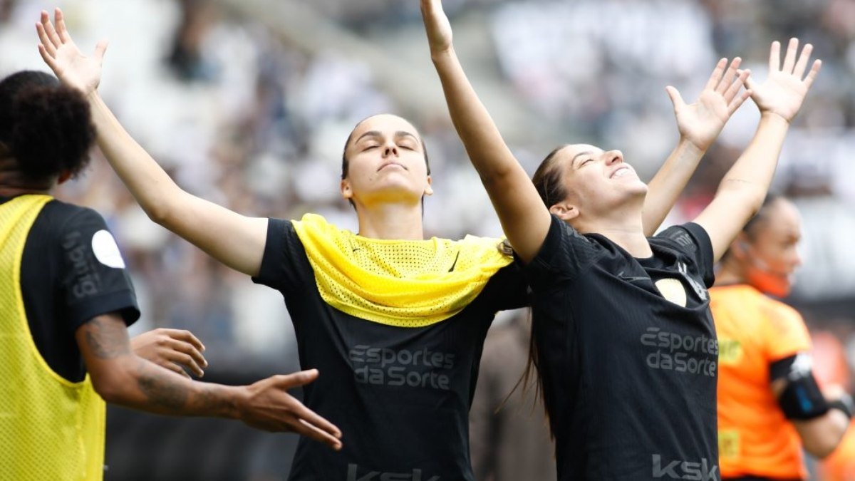 Depois de enfrentar o São Paulo na semi, Corinthians terá o Palmeiras na final do Paulistão Feminino