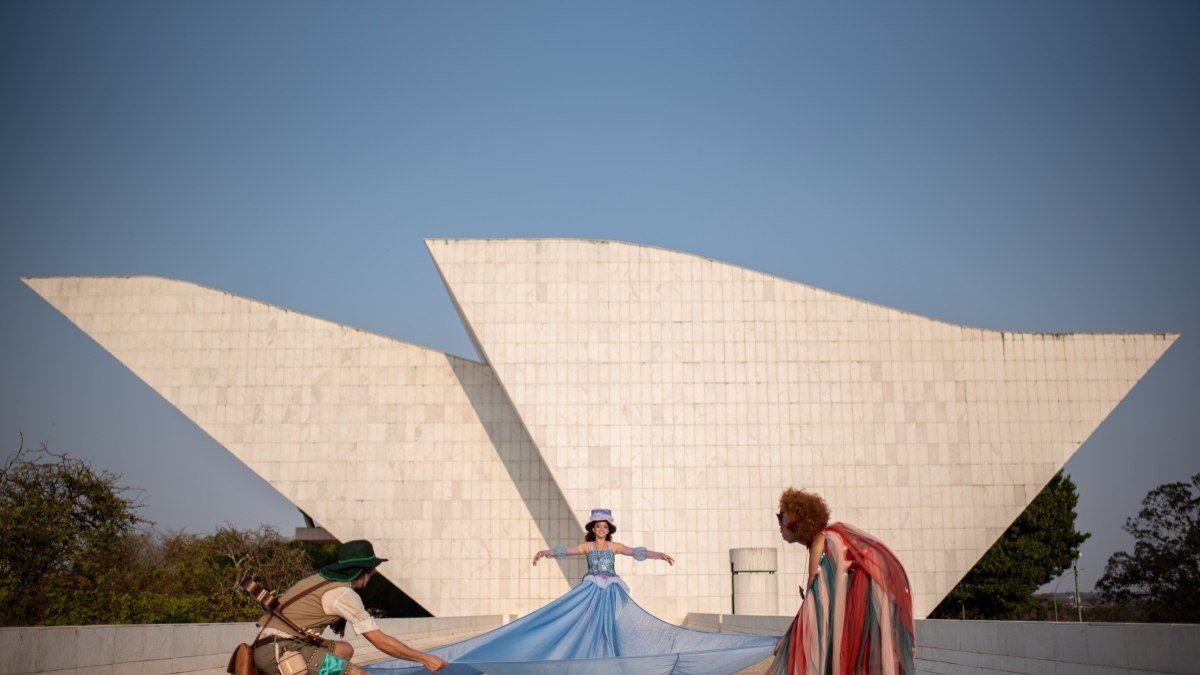 Biblioteca Nacional de Brasília oferece oficina gratuita de mediação teatralizada