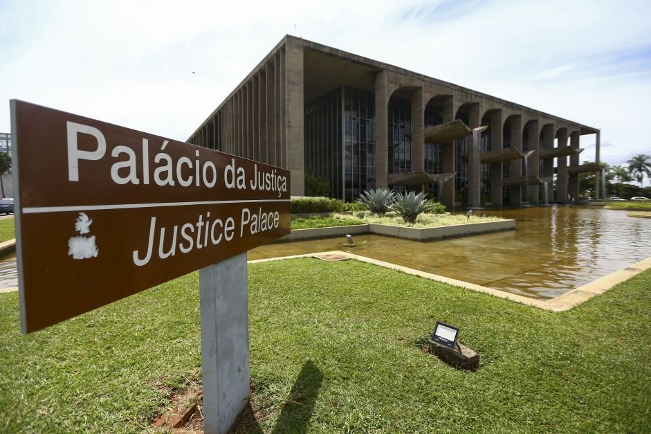 Ministério usa padrão europeu para regulamentar transparência de dados em redes