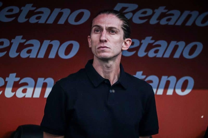 Filipe Luís vai poupar o time em Flamengo x Internacional antes da Copa do Brasil?