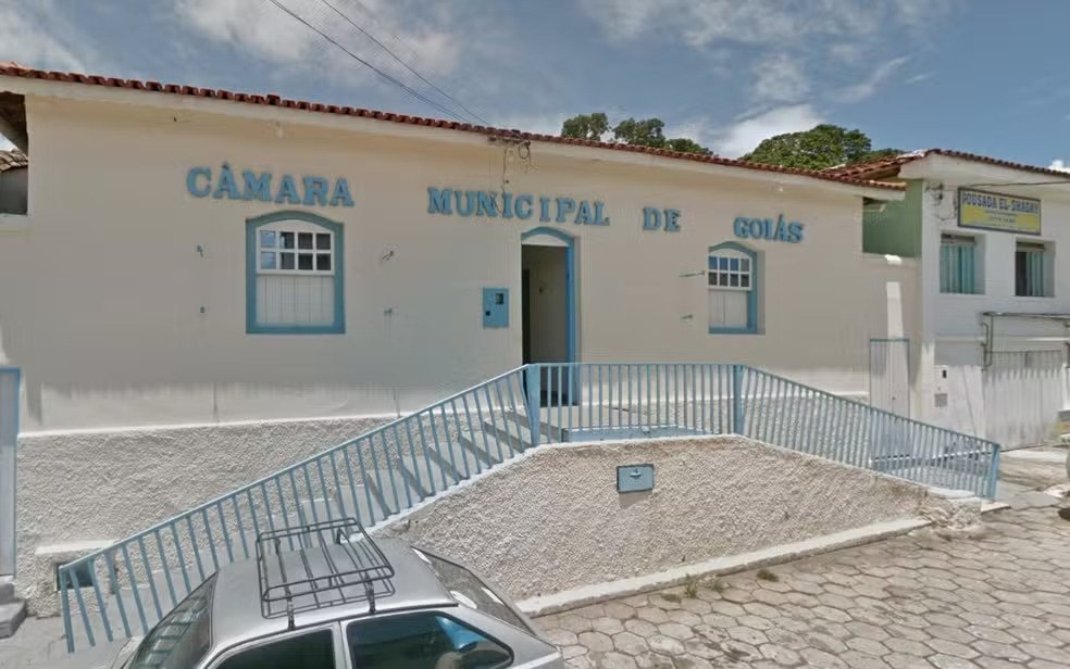 Câmara da Cidade de Goiás abre concurso com salários de R$ 3,7 mil