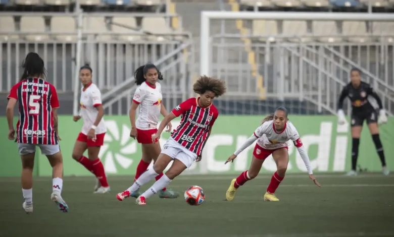 Machismo no Paulista feminino: FPF apura denúncia de árbitro Machismo no Paulista feminino: FPF apura denúncia de árbitro