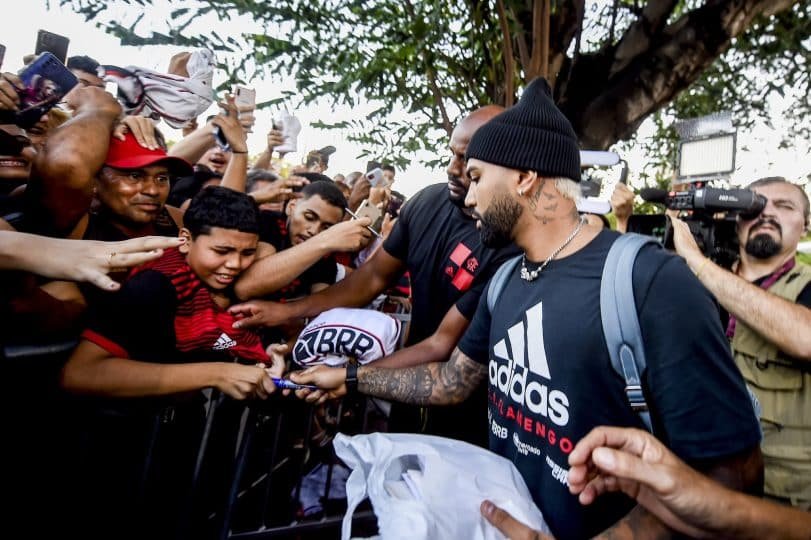 Os capítulos que deixaram Gabigol com um pé fora do Flamengo