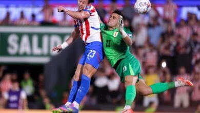 Antes de enfrentar Brasil, Paraguai bate Uruguai com ex-Vasco ofuscando Arrascaeta