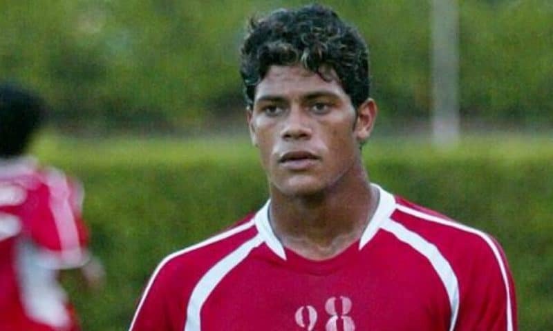 treinador que revelou Hulk lembra estreia contra o Fluminense há 20 anos