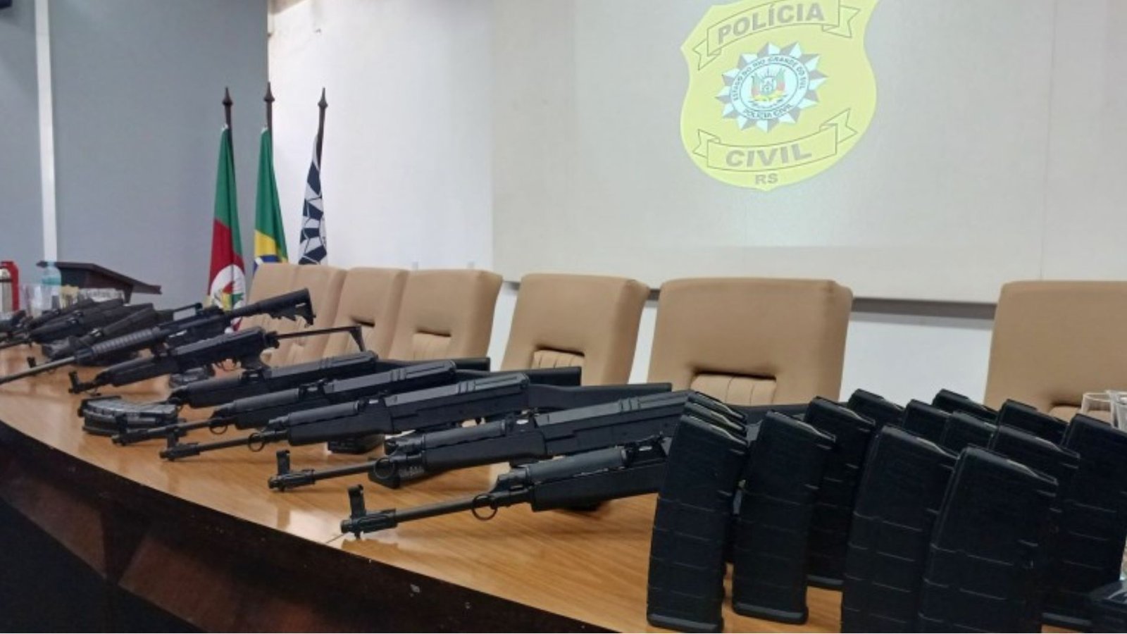 Polícia Civil realiza uma das maiores apreensões de armamento pesado do Rio Grande do Sul
