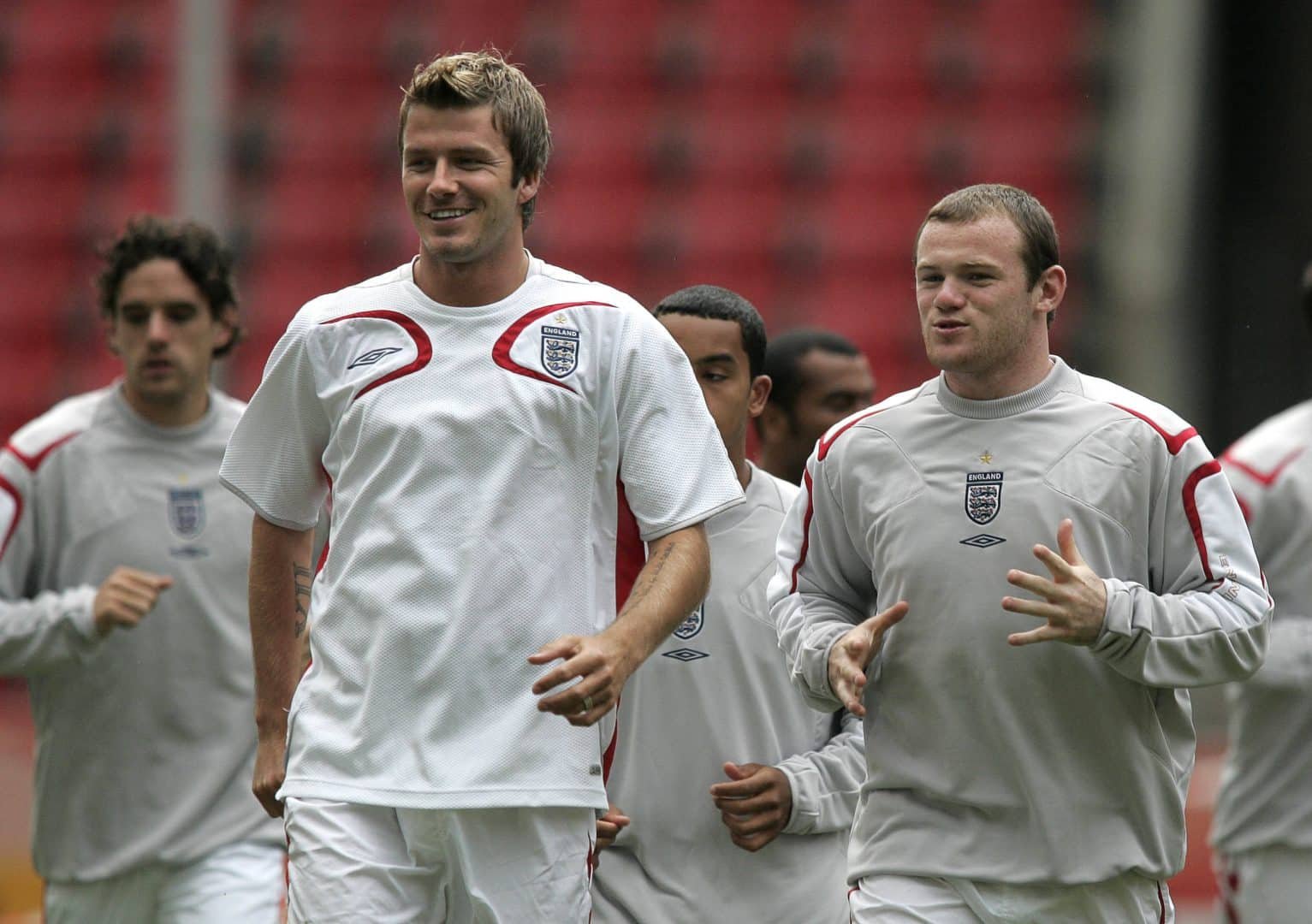 Harry Kane se junta a Rooney, Beckham e outras lendas da Inglaterra