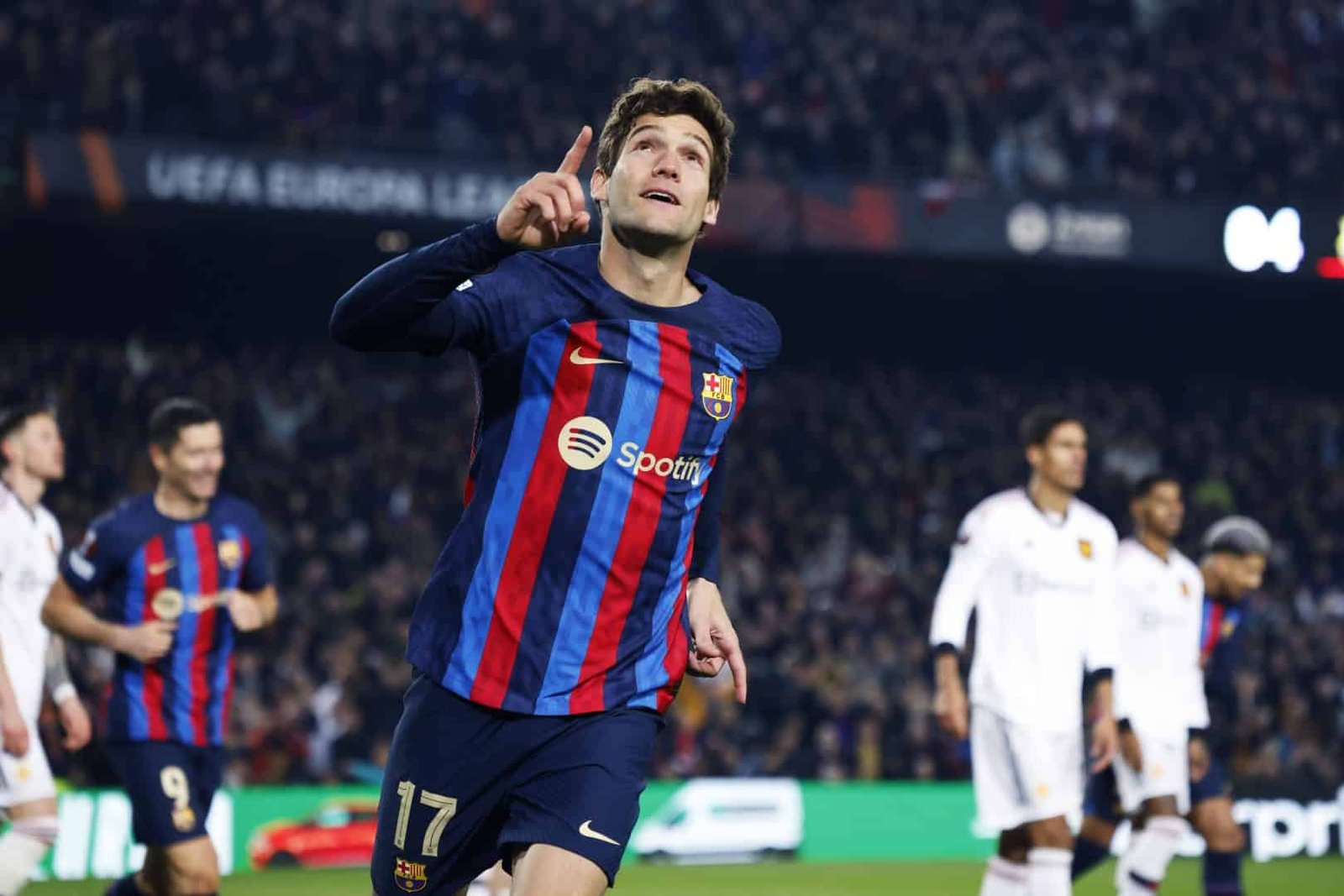 Como um ex-rival do Manchester United virou solução para a lateral de Erik Ten Hag