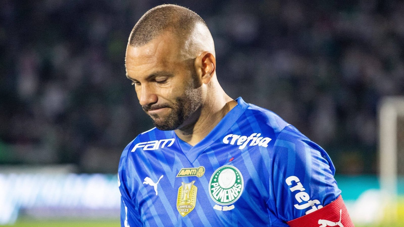 como defesa do Palmeiras desmontou em três jogos
