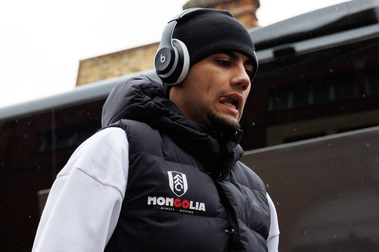 Breno Bidon vira alvo na Inglaterra e pode ajudar o Corinthians