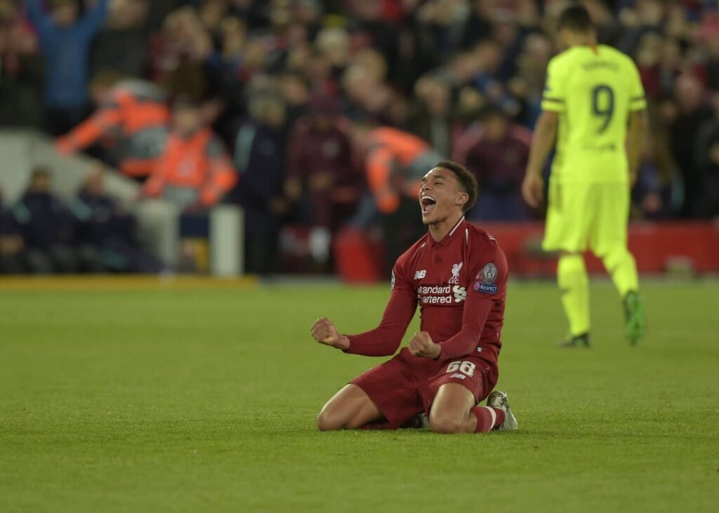Na mira do Real Madrid, Alexander-Arnold já se declarou fã do Barcelona