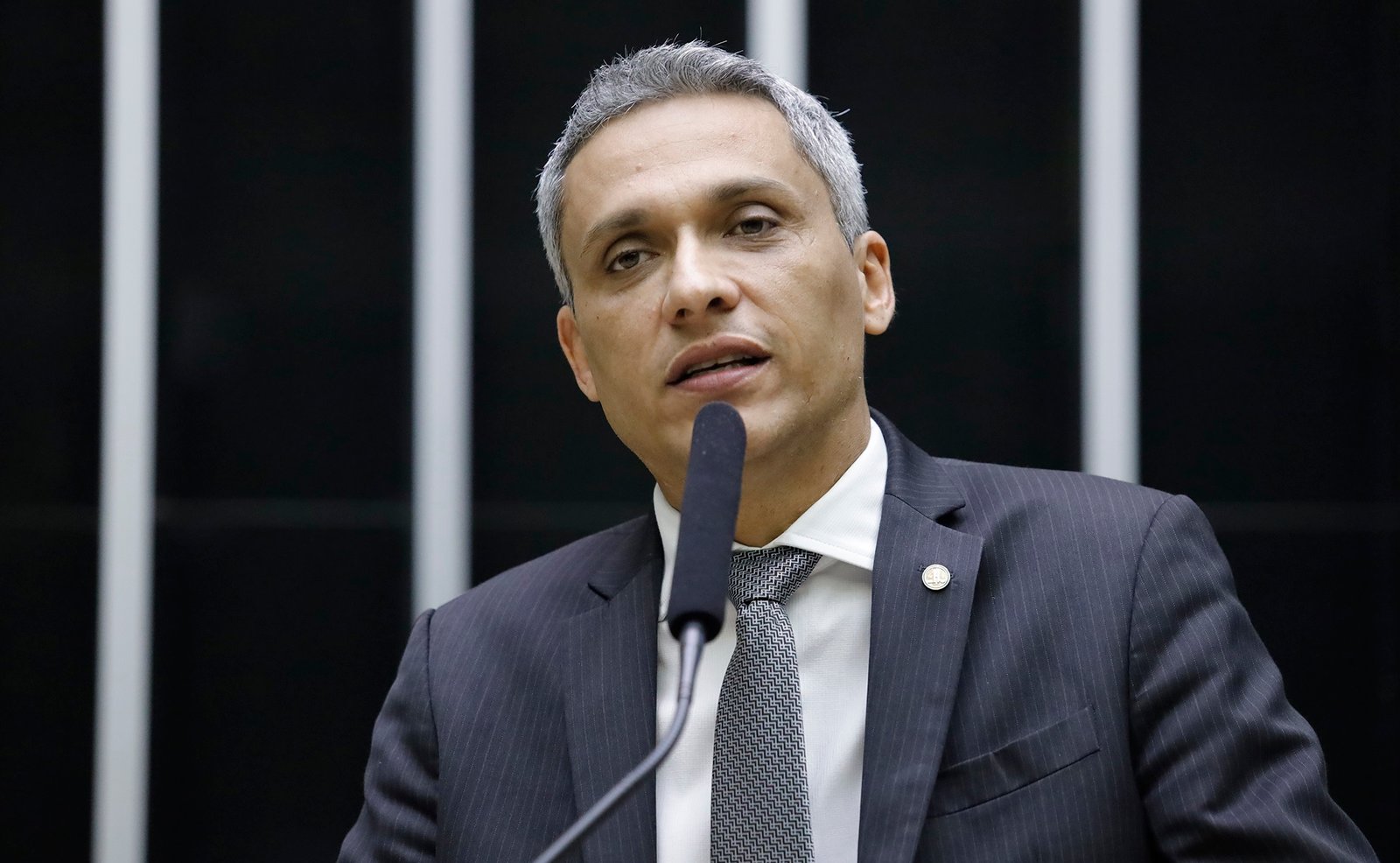 STF forma maioria para tornar réu deputado Gustavo Gayer