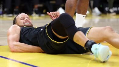 Curry revela que deve ser desfalque em decisão dos playoffs da NBA