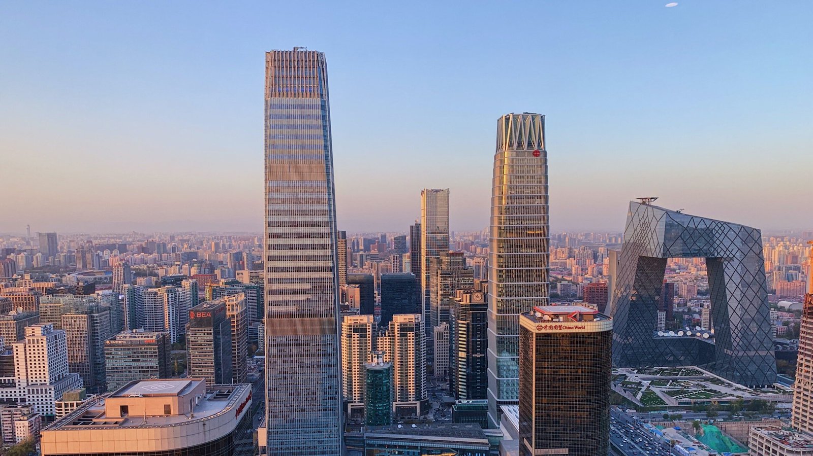 Preço médio de novas moradias na China reduz ritmo de queda em setembro