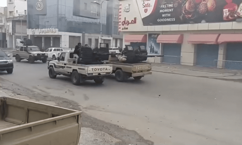 Assassinato de líder de milícia causa entre facções na Líbia Assassinato de líder de milícia causa entre facções na Líbia