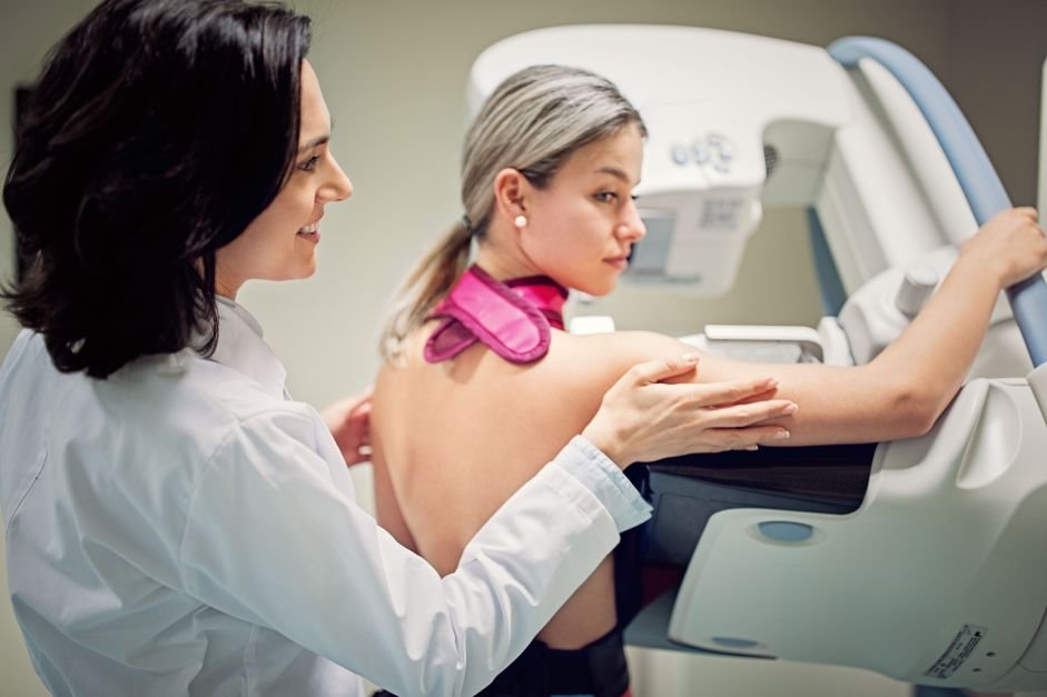 A partir de quando a mamografia deve ser anual? Estudo responde