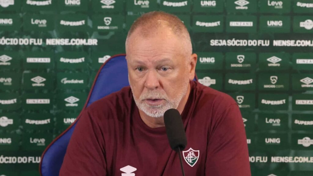 Grêmio tem Dorival como favorito e traça plano B para substituir Quinteros