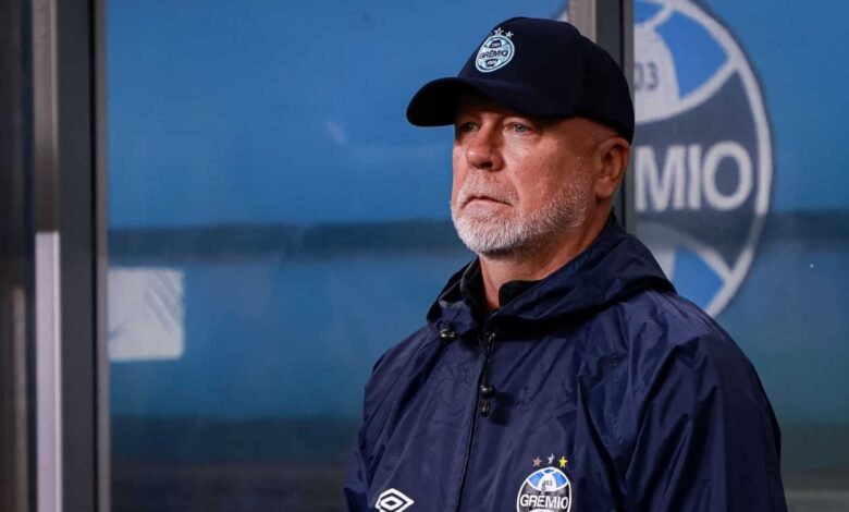 Eliminação do Grêmio para time de Série C mostra que os problemas são incontáveis Eliminação do Grêmio para time de Série C mostra que os problemas são incontáveis