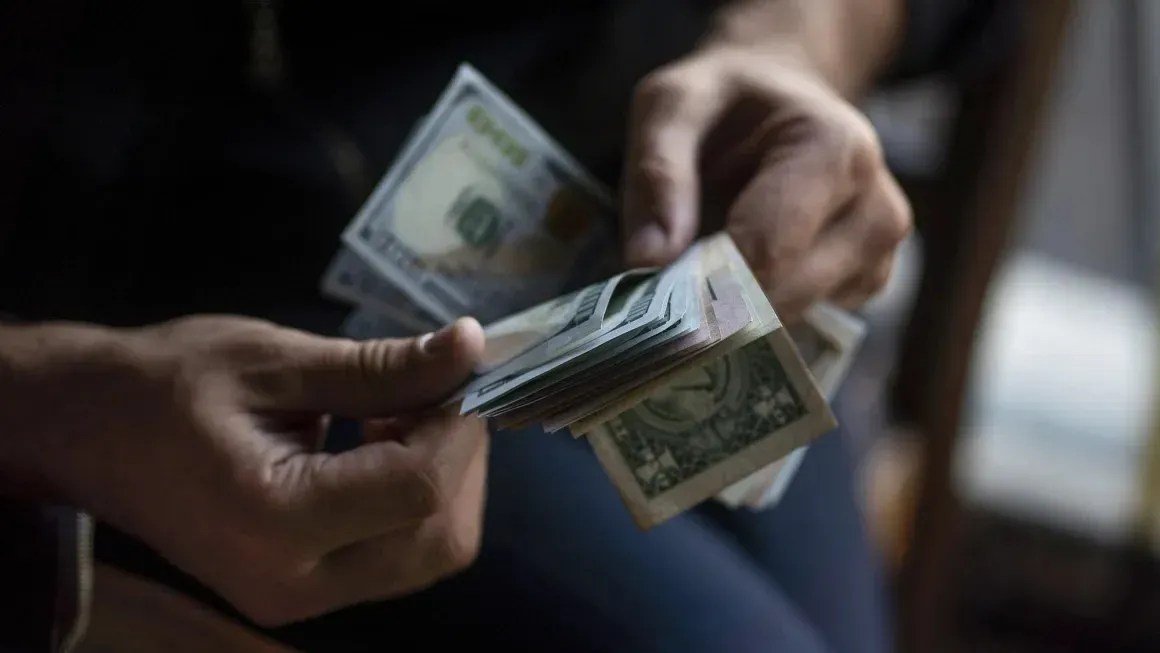 Fusões e aquisições no Brasil saltam 16,7% no trimestre no maior registro de operações em 2 anos