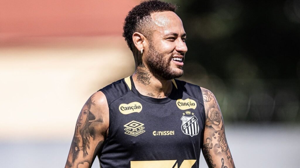 Neymar joga o clássico? Santos divulga preparação com craque em campo