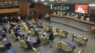 Oposição questiona prorrogação de calamidade financeira em Goiânia