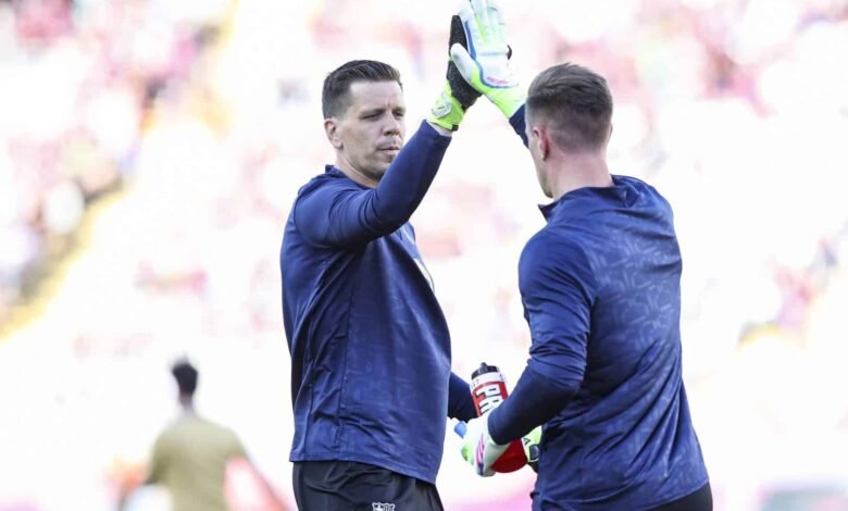 Tensão nos bastidores faz Barcelona cogitar ‘sacrifício’ para se livrar de Ter Stegen Tensão nos bastidores faz Barcelona cogitar ‘sacrifício’ para se livrar de Ter Stegen