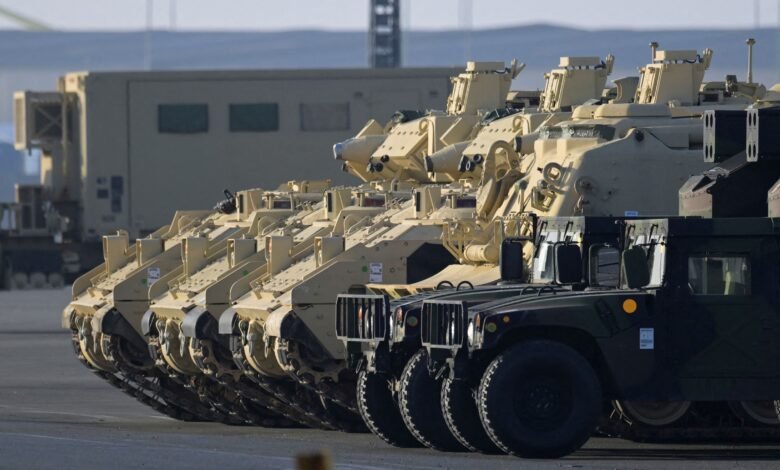 Governo Trump fará desfile de aniversário de 250 anos do Exército dos EUA Governo Trump fará desfile de aniversário de 250 anos do Exército dos EUA