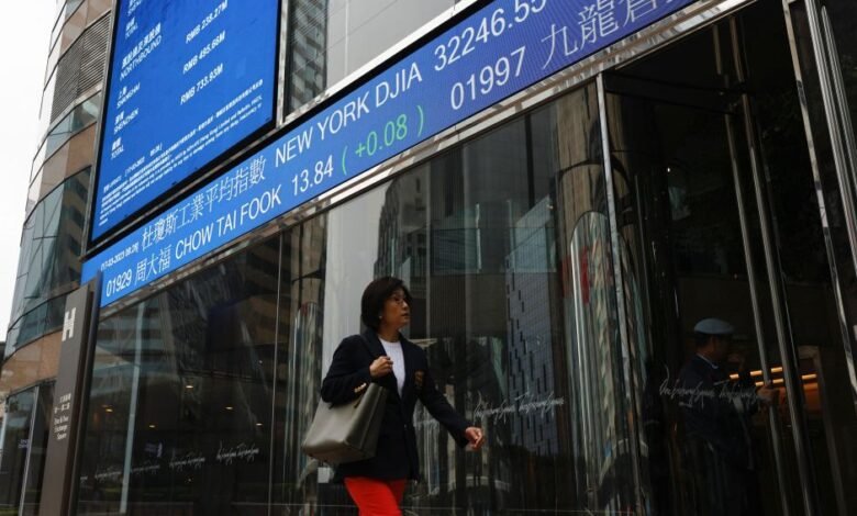 Bolsas da Ásia recuam após perdas em Wall Street com temor fiscal nos EUA Bolsas da Ásia recuam após perdas em Wall Street com temor fiscal nos EUA