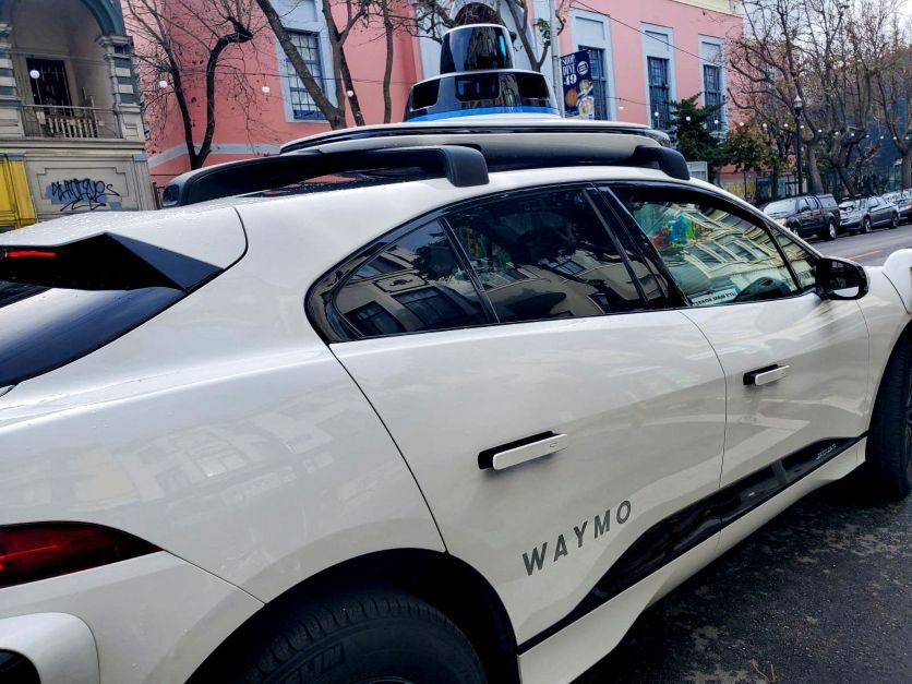 Waymo, da Alphabet, expandirá frota de robôs-táxi com veículos elétricos da Hyundai