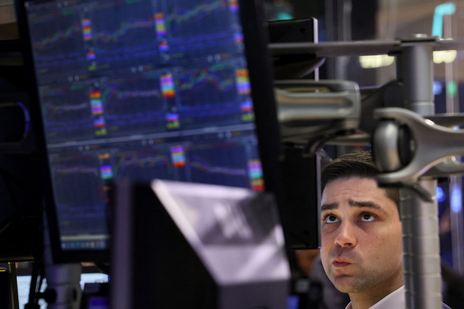 Bolsas de NY renovam recordes com Trump e Fed; Dow Jones e S&P têm melhor semana do ano