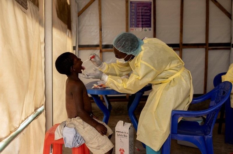 OMS convocará reunião de emergência sobre mpox em 22 de novembro
